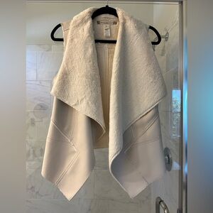 Faux leather vest with faux fur